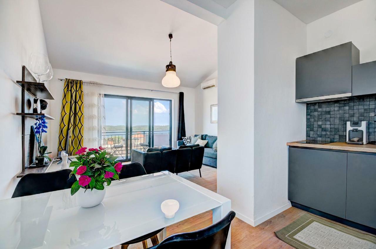 Vista Center Apartment Pula Eksteriør billede